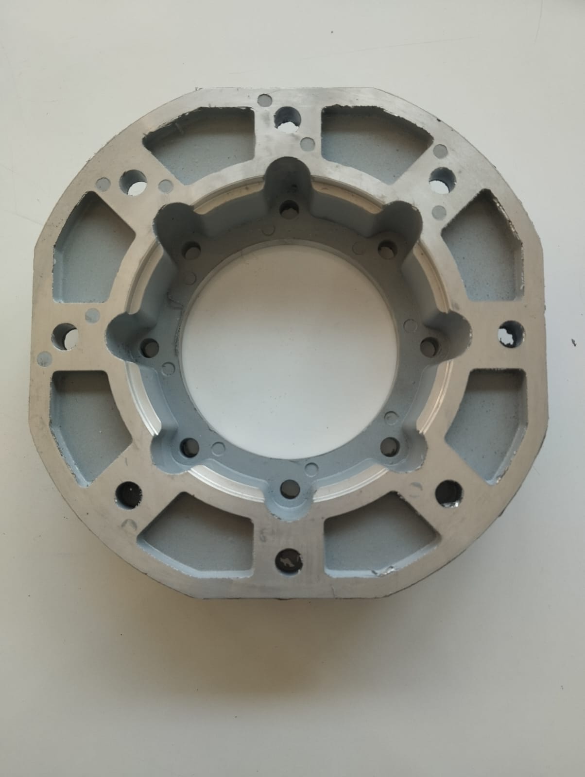 REDÜKTÖR ÇIKIŞ FLANŞI / 110-FA GÖVDE