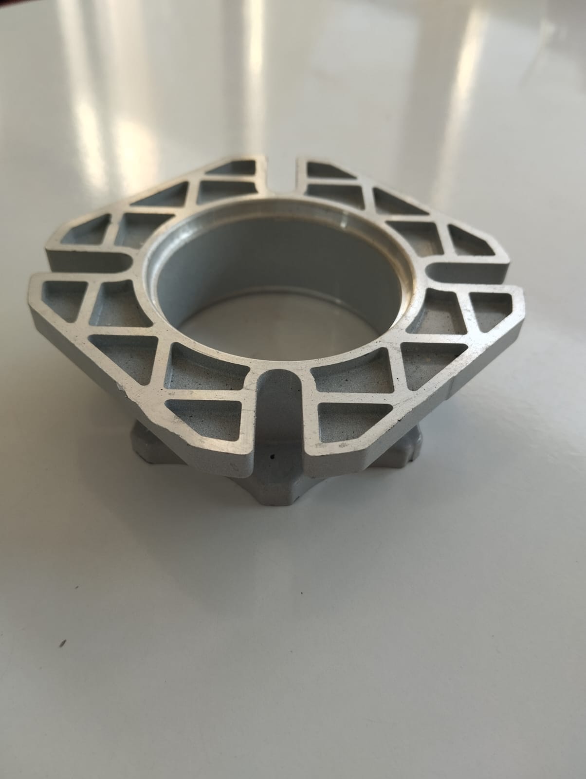 REDÜKTÖR ÇIKIŞ FLANŞI / 50-FA GÖVDE