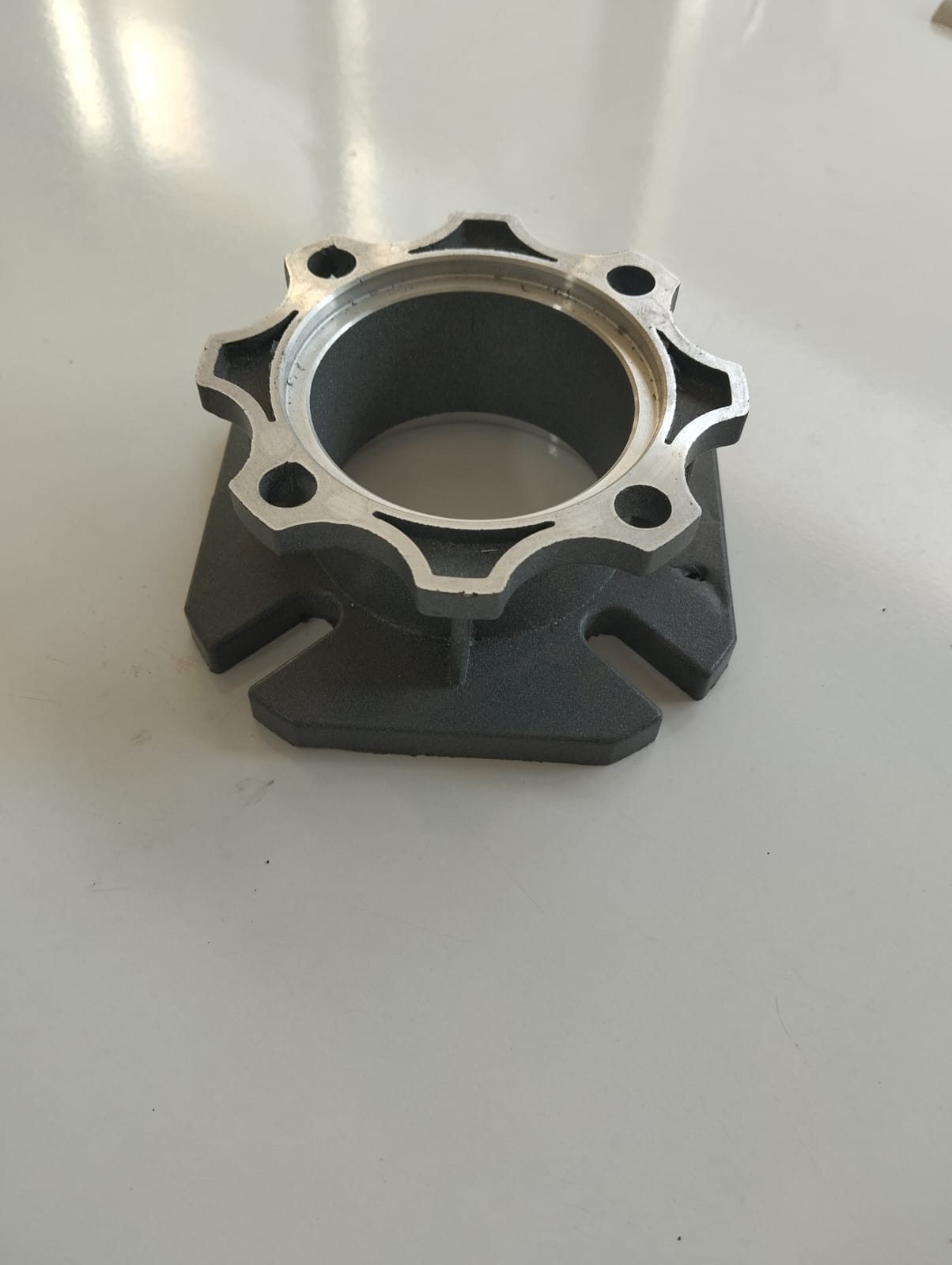 REDÜKTÖR ÇIKIŞ FLANŞI