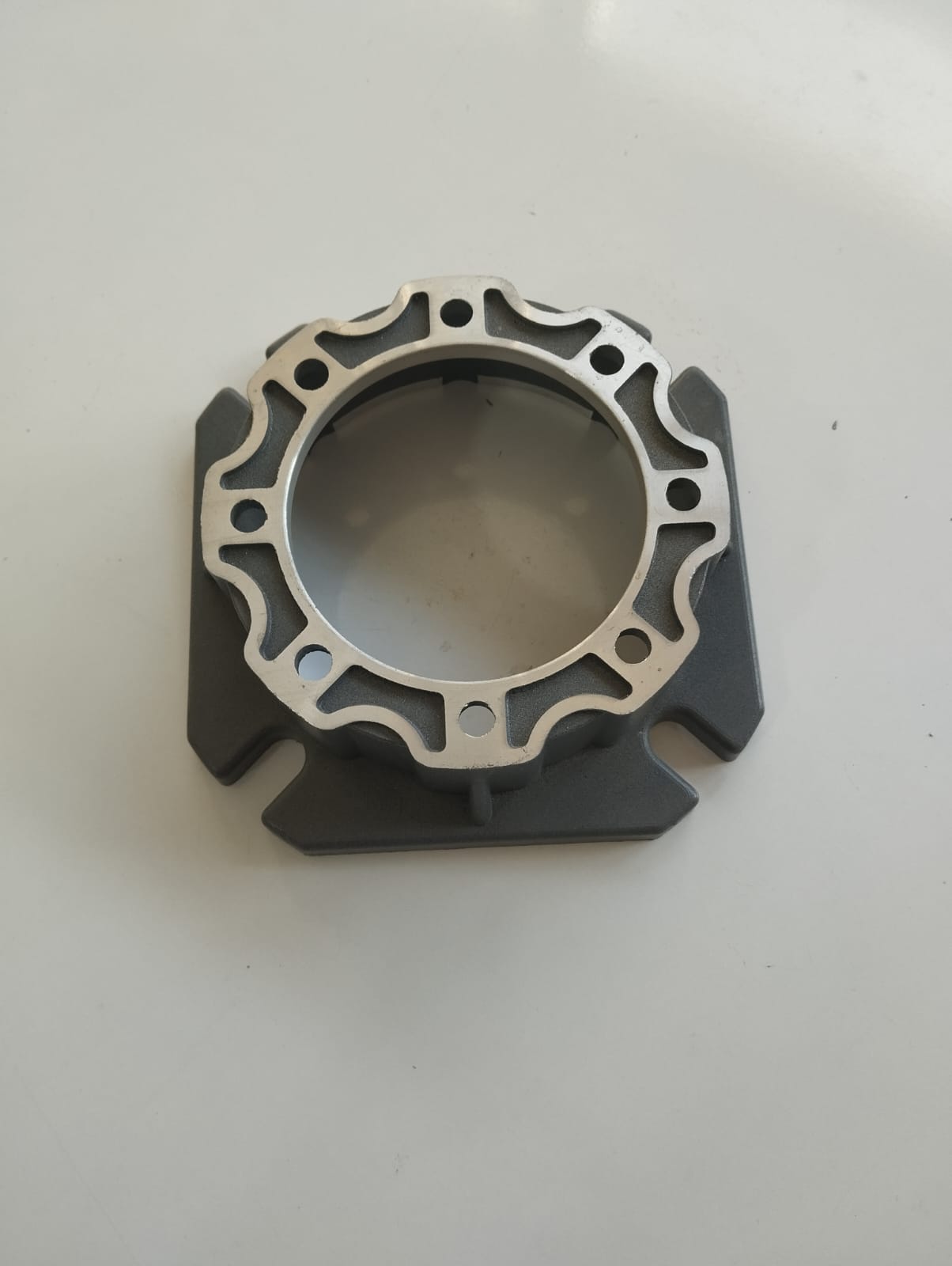 REDÜKTÖR ÇIKIŞ FLANŞI