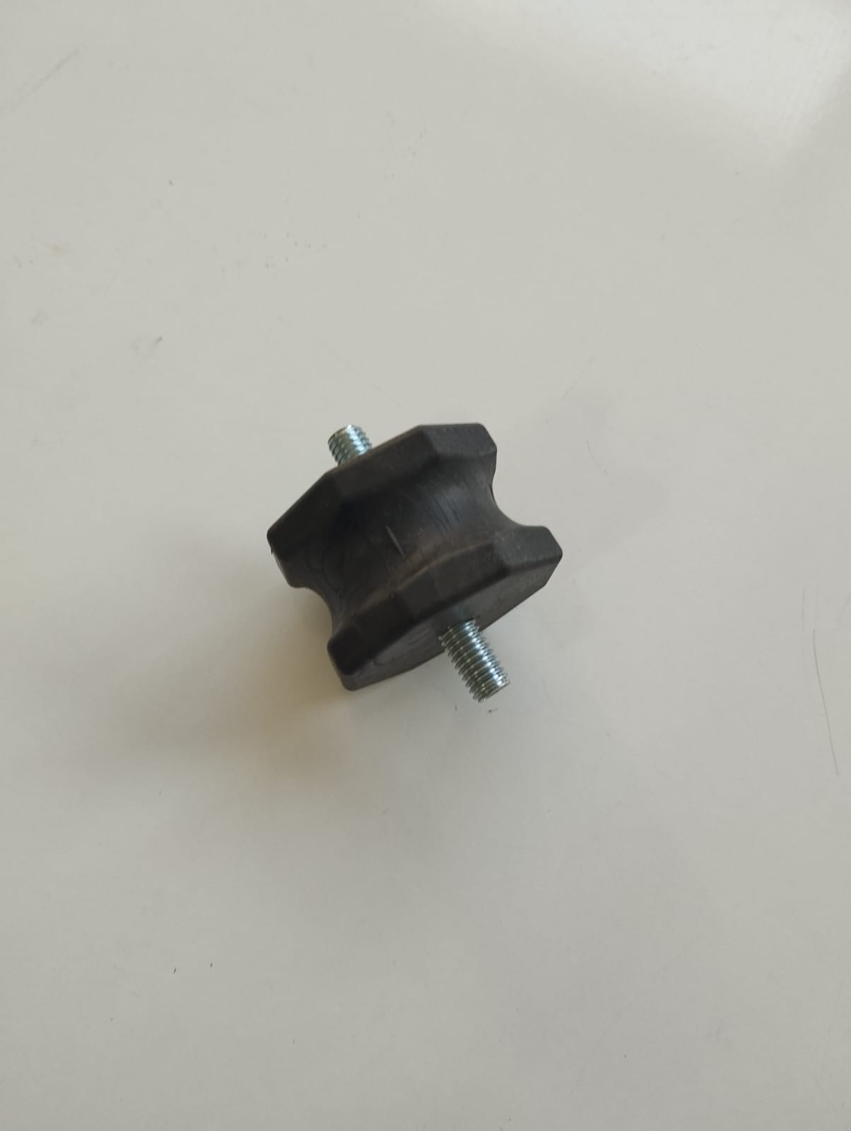 KLİMA DIŞ ÜNİTE TİTREŞİM TAKOZU 45x2 (M8) – 4’lü Set